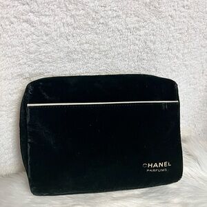 Chanel Black Velvet Parfums Pouch